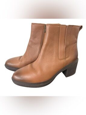 Vionic Women's Brown Ankle Heeled Savannah Style Boots Size 11